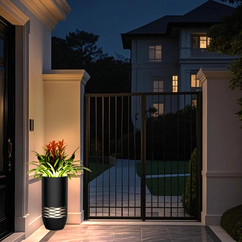Modern Outdoor LED Lamp_Stool or Flower Pot Design 3